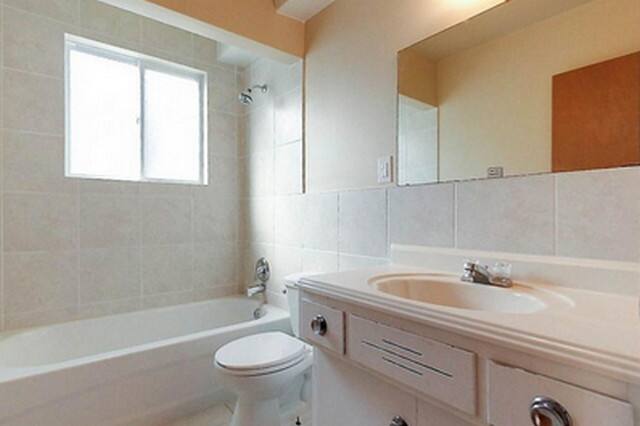 DLF Phase II Serviced Appartment, Gurgaon 4